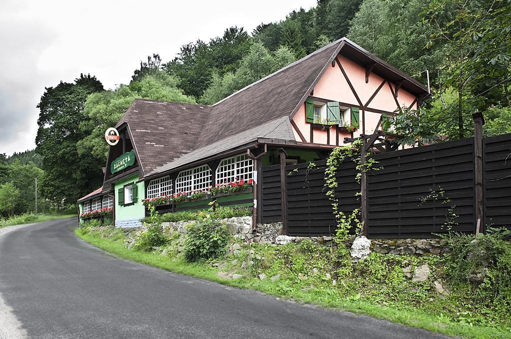Villa Zacheta Sokolec Esterno foto